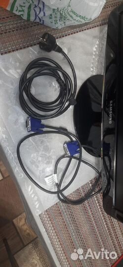 Монитор Samsung