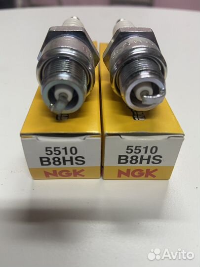 Свеча зажигания B8HS