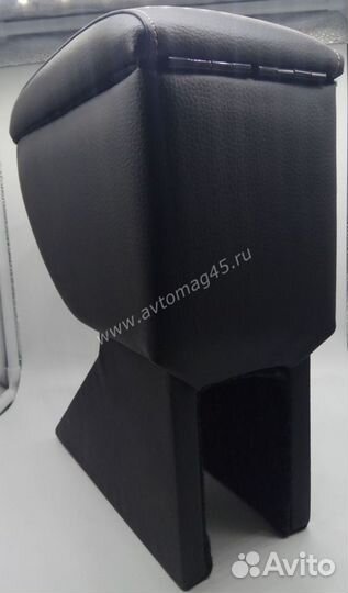 Подлокотник Ford Fusion