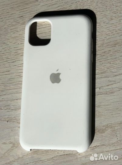 Чехол на iPhone 11