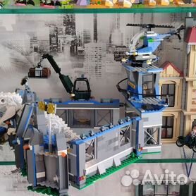 Jurassic world lego store 75919