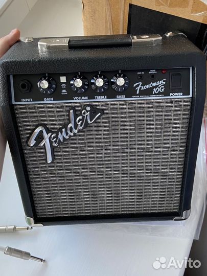 Гитарный комбоусилитель Fender Frontman 10Вт