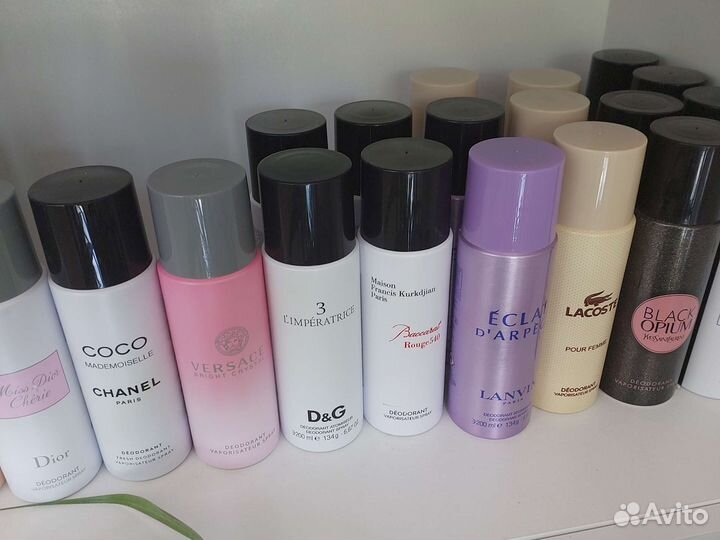 Парфюмированные дезодоранты в ассортименте