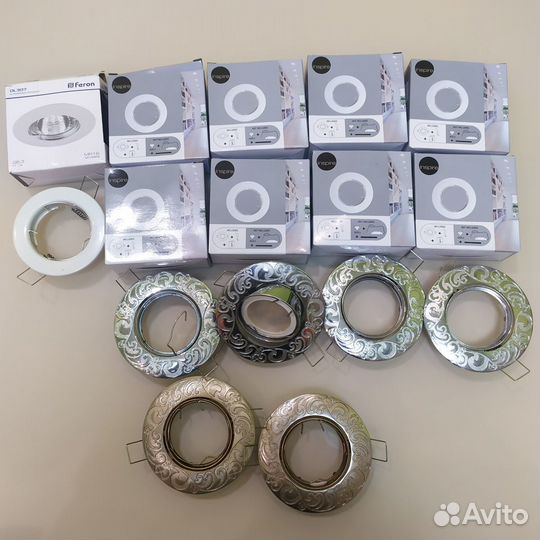 Светильник потолочный встраиваемый