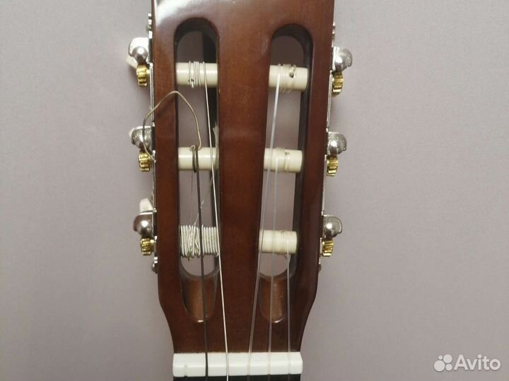 Гитара ymaha c40