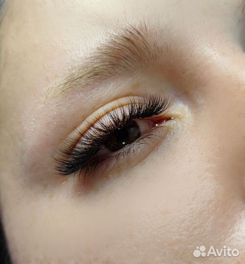 Наращивание ресниц модель