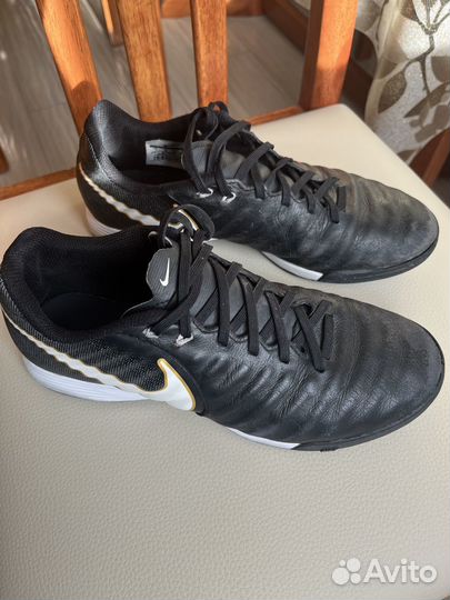 Сороконожки nike tiempo