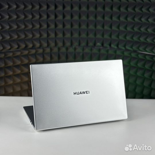 Ультрабук Huawei MateBook i5-11Gen/IrisXe/IPS