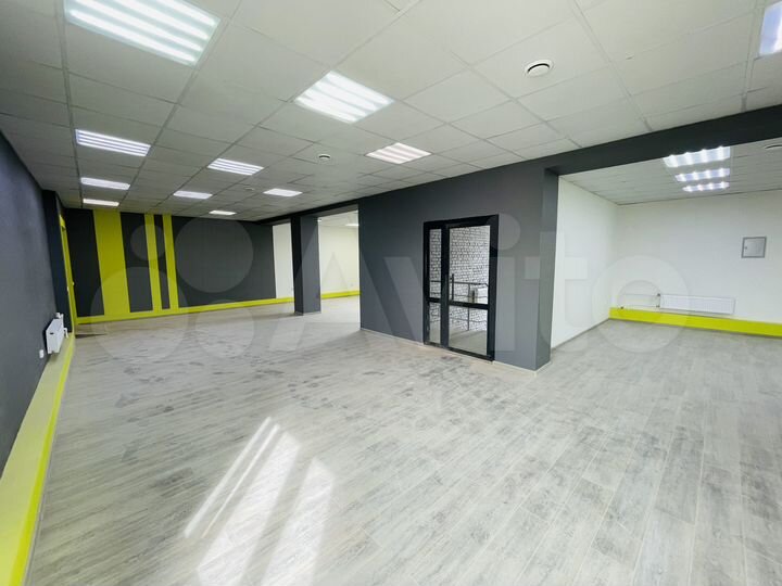 Сдаётся помещение: 100м²; 2-этаж