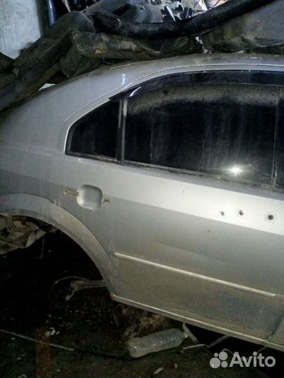 Двери на Ford Mondeo