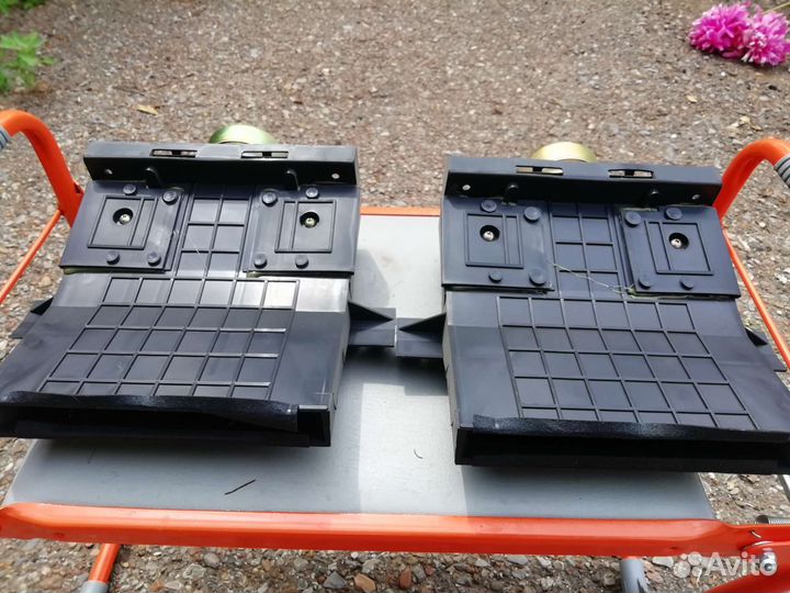 Динамики от телевизора mitsubishi