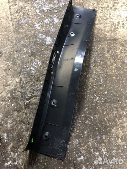 Обшивка багажника Ford Focus 2