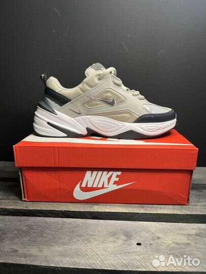 Nike m2k tekno