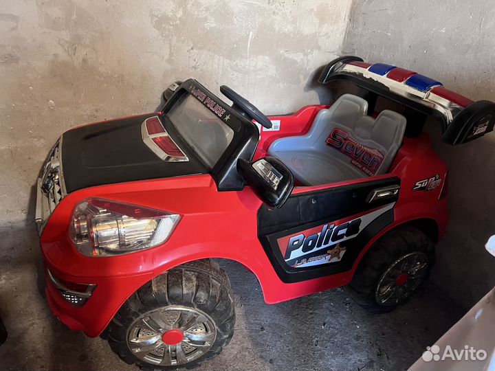 Детский электромобиль бу