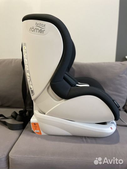 Автомобильное кресло britax romer trifix