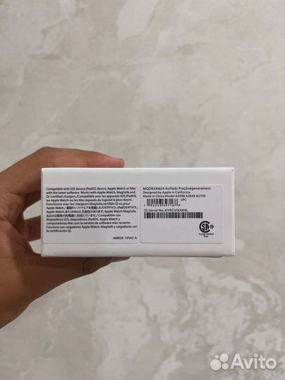 Беспроводные наушники apple airpods