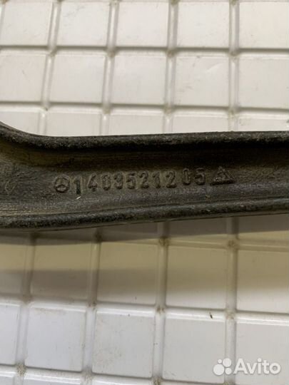 Рычаг задний правый Mercedes W140