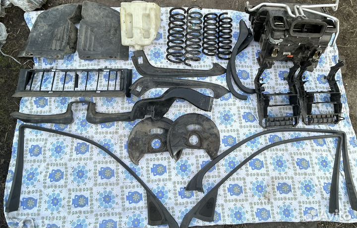 Запчасти Mercedes W210 Rest