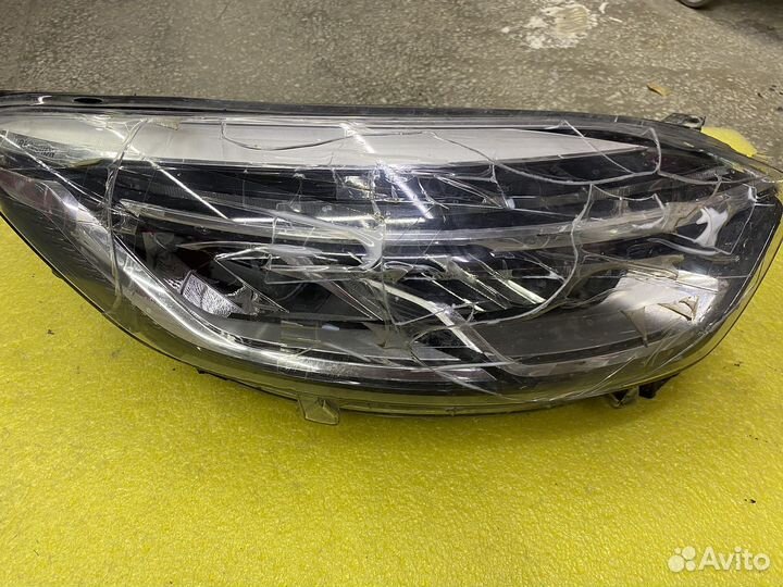 Фара на renault kaptur