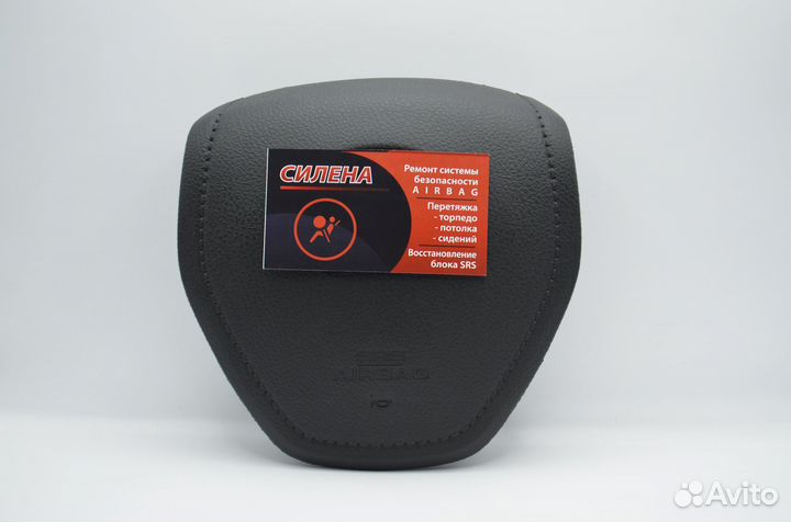 Рулевая накладка Toyota RAV4 (2012- )