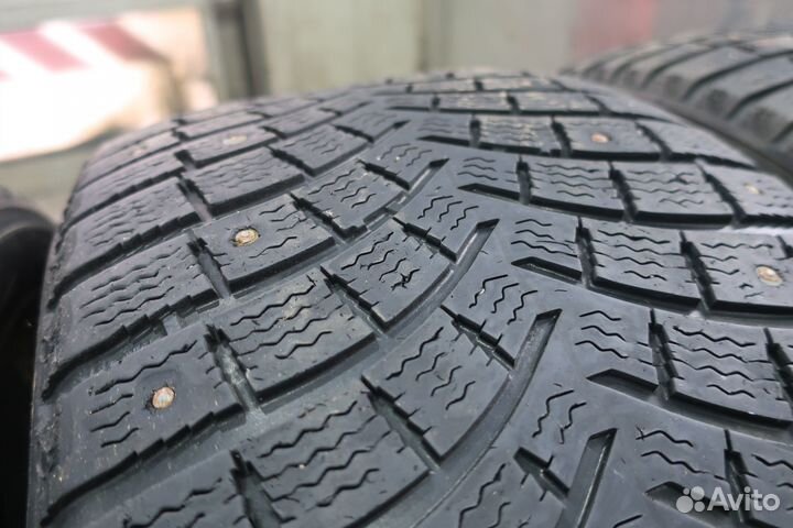 Michelin Latitude X-Ice North 2 275/45 R20 102T