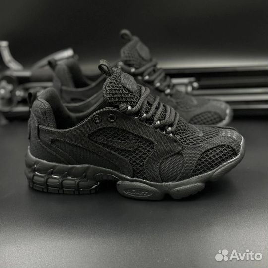 Кроссовки оптом