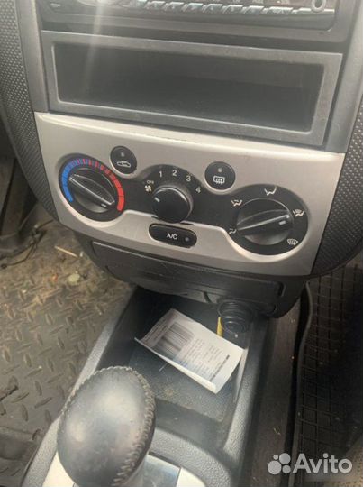 Блок управления отопителем Chevrolet Aveo T200