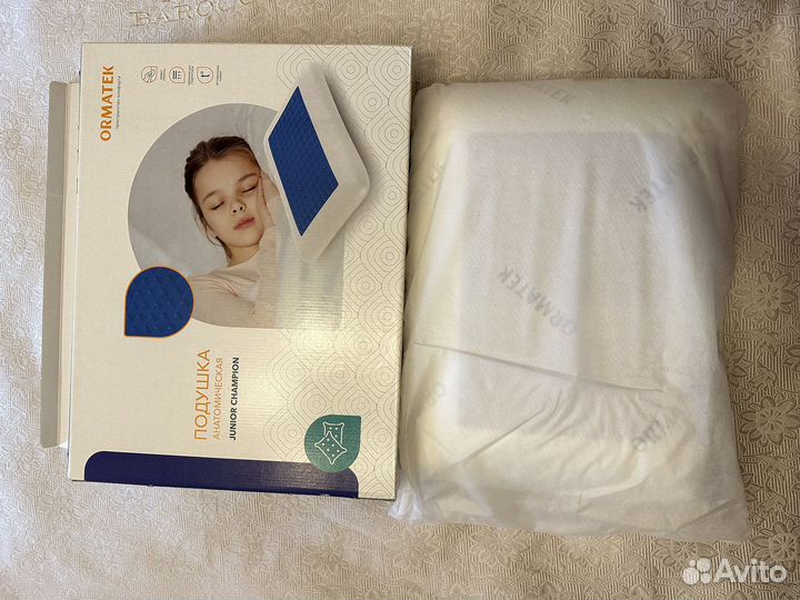 Десткая анатомическая подушка