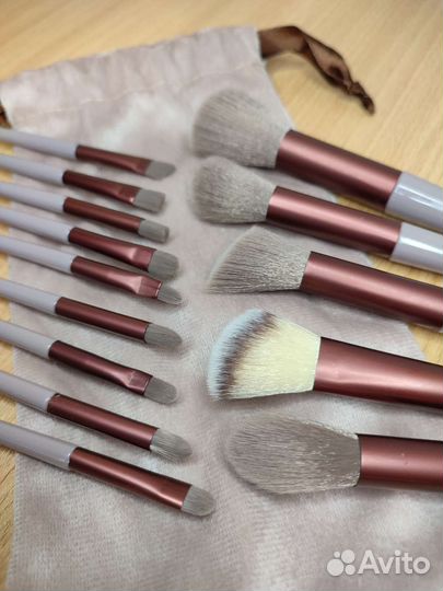 Кисти для макияжа 13 штук набор