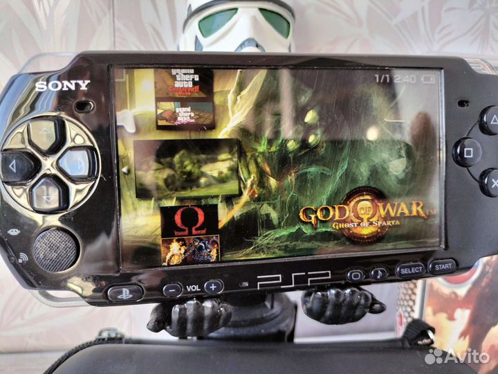Sony psp 3008 прошитая 100игр