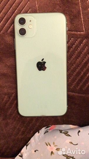iPhone 11, 64 ГБ