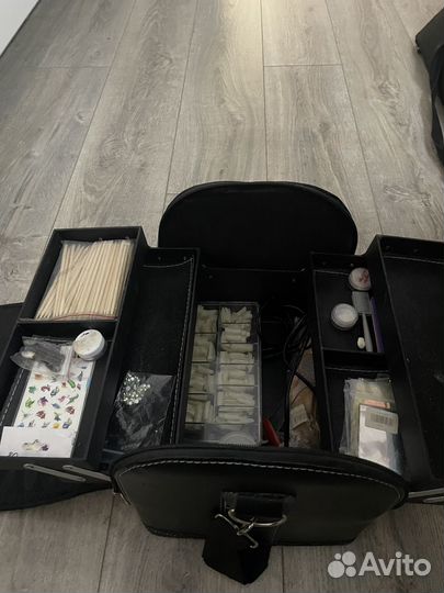 Бьюти кейс для мастера маникюра с наполнением