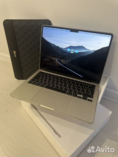 Apple MacBook air 13 2022 m2 256