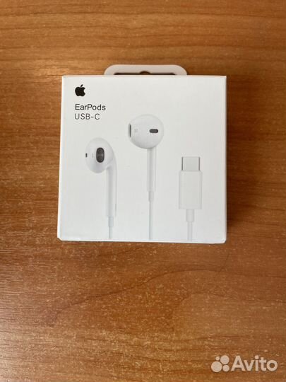 Наушники Apple EarPods USB-C