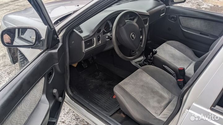 Daewoo Nexia 1.6 МТ, 2011, 150 000 км