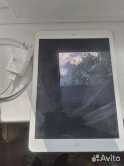 iPad air (md788)