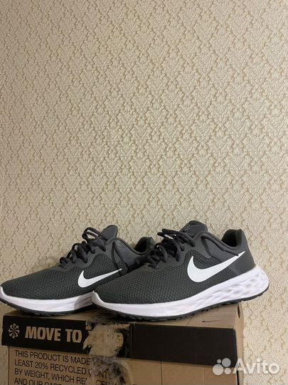 Nike Revolution 6NN
