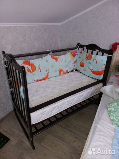 Детская кроватка