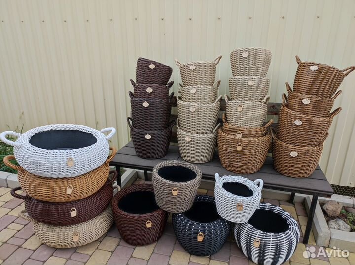 Кашпо горшок для цветов