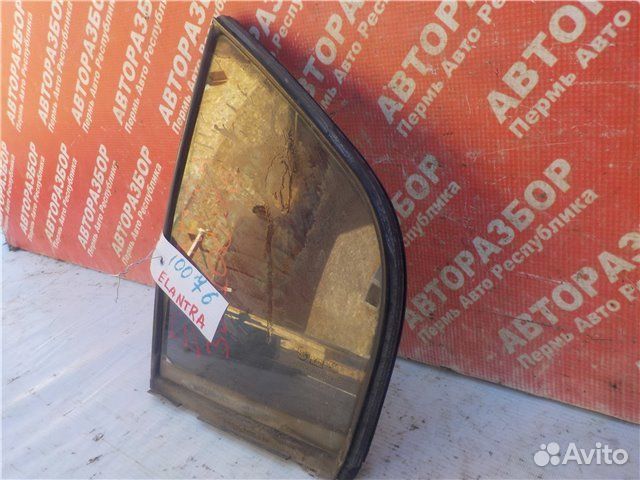 Форточка двери задняя левая Hyundai Elantra