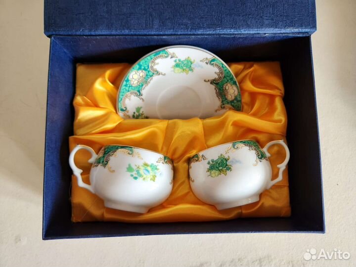 Фарфоровый сервиз