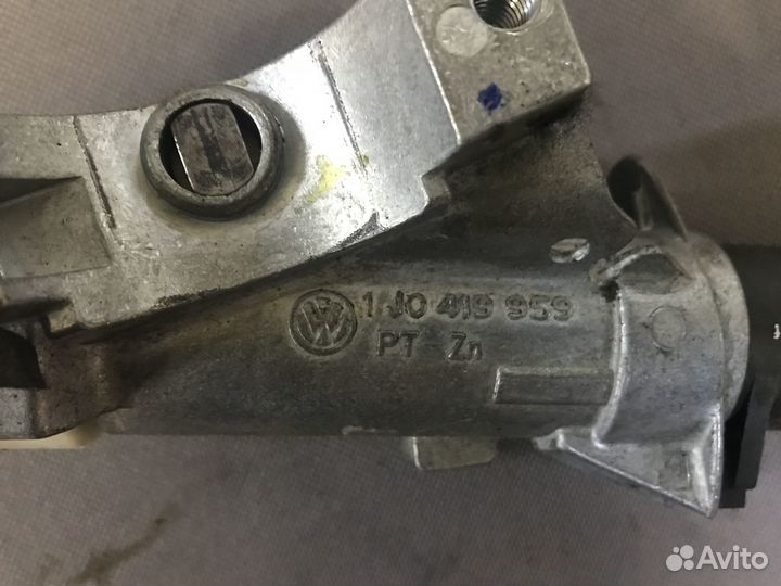 Замок зажигания Audi A6 С5 1997 2.4 ALF МКПП Quatt