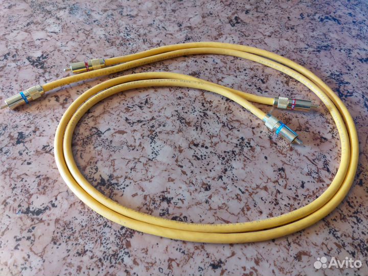 Межблочный кабель 2 rca Van den Hul 102 hybrid