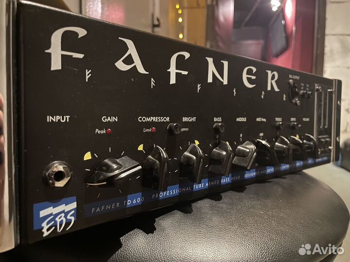 EBS Fafner - усилитель голова для бас гитары