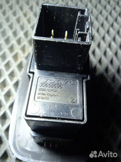 Кнопка стеклоподъемника задняя Volvo Xc90 C B8444S