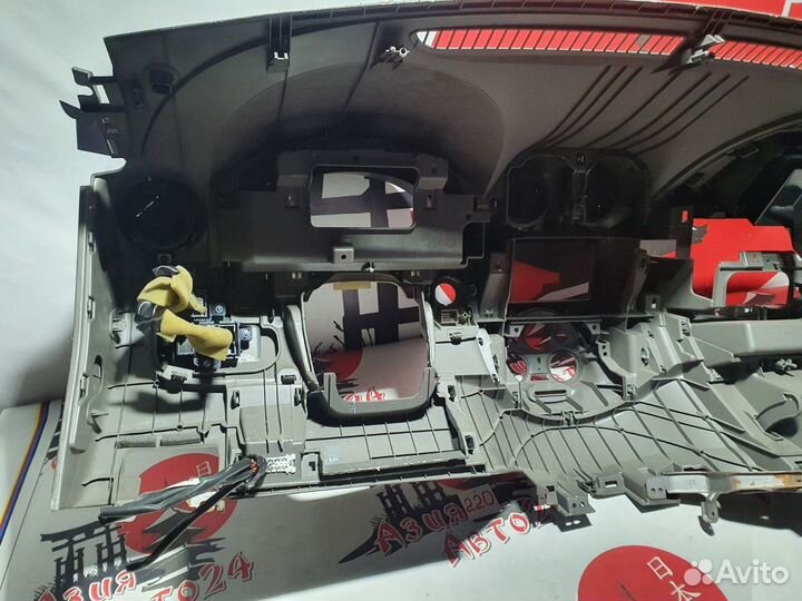 Панель передняя в салон Nissan March K13 HR12DE 20