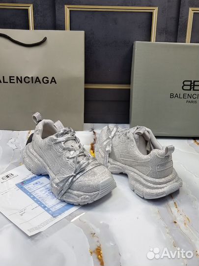 Кроссовки женские balenciaga