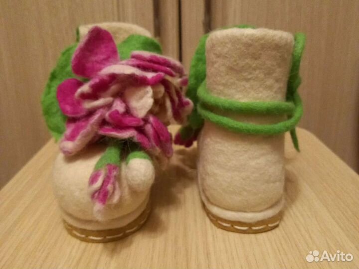 Валенки ручной работы для девочки новые