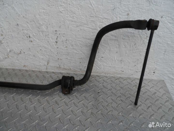 Стабилизатор передний Honda Odyssey 3