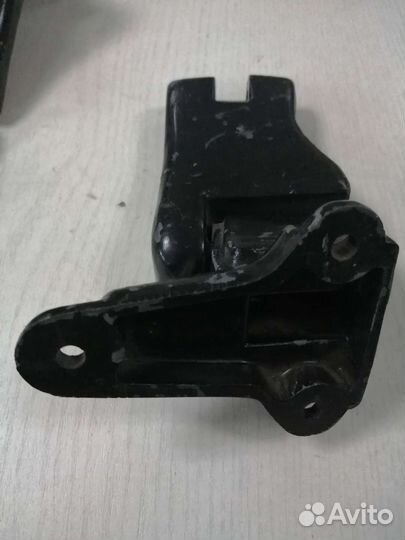 Кронштейн зеркала с/о Газель